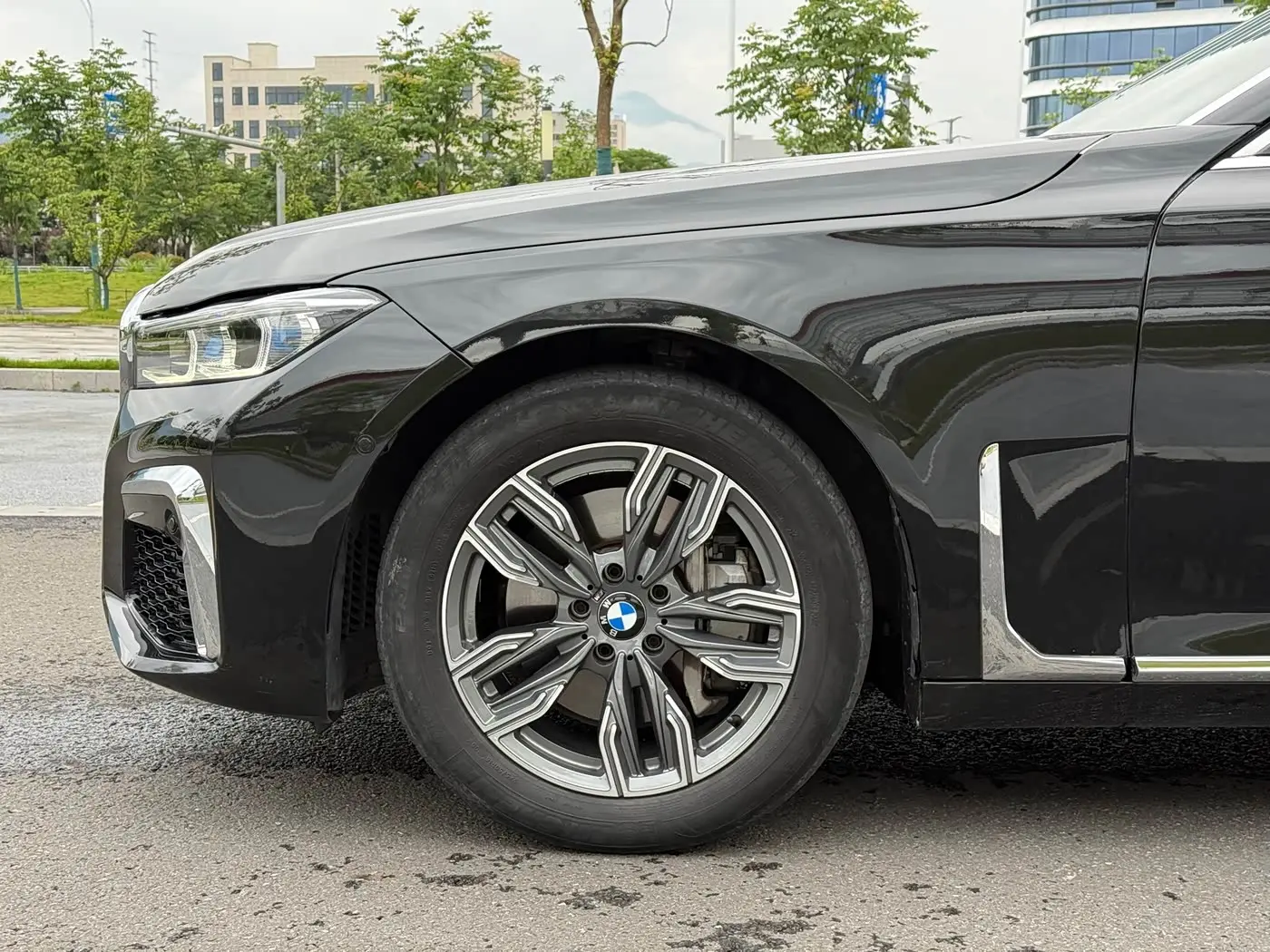 BMW 7 Series 2014 — Фото 4/16