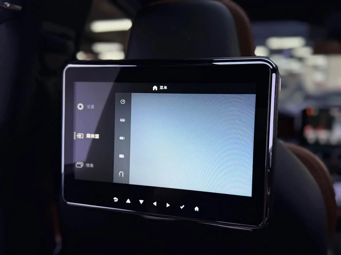 Lincoln Navigator 2020 — Şəkil 19/20