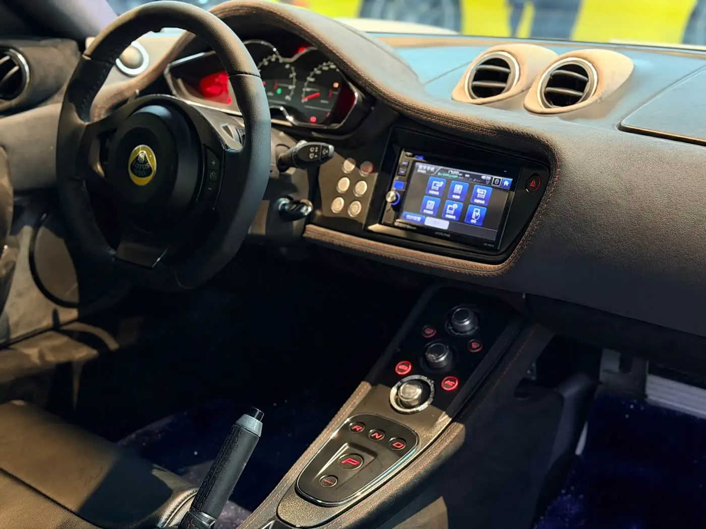 Lotus Cars Evora 2015 — Şəkil 16/17