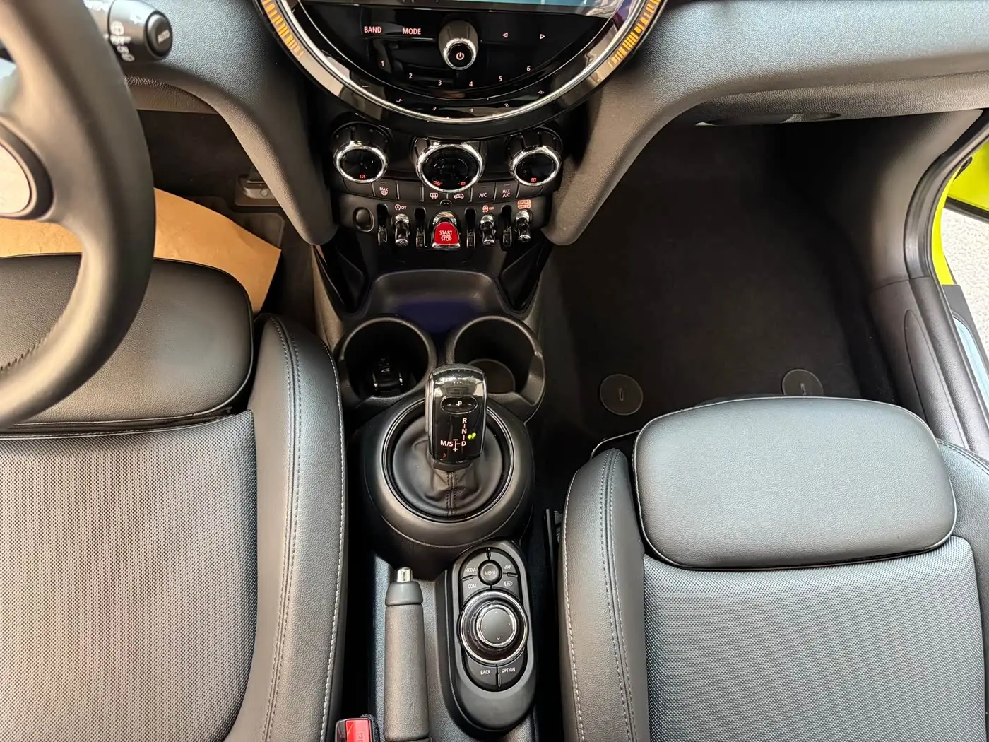MINI MINI 2022 — Photo 11/20