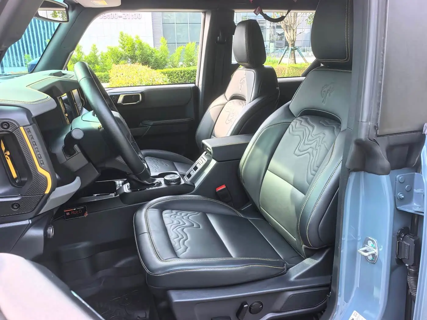 Ford Bronco 2025 — Photo 3/7