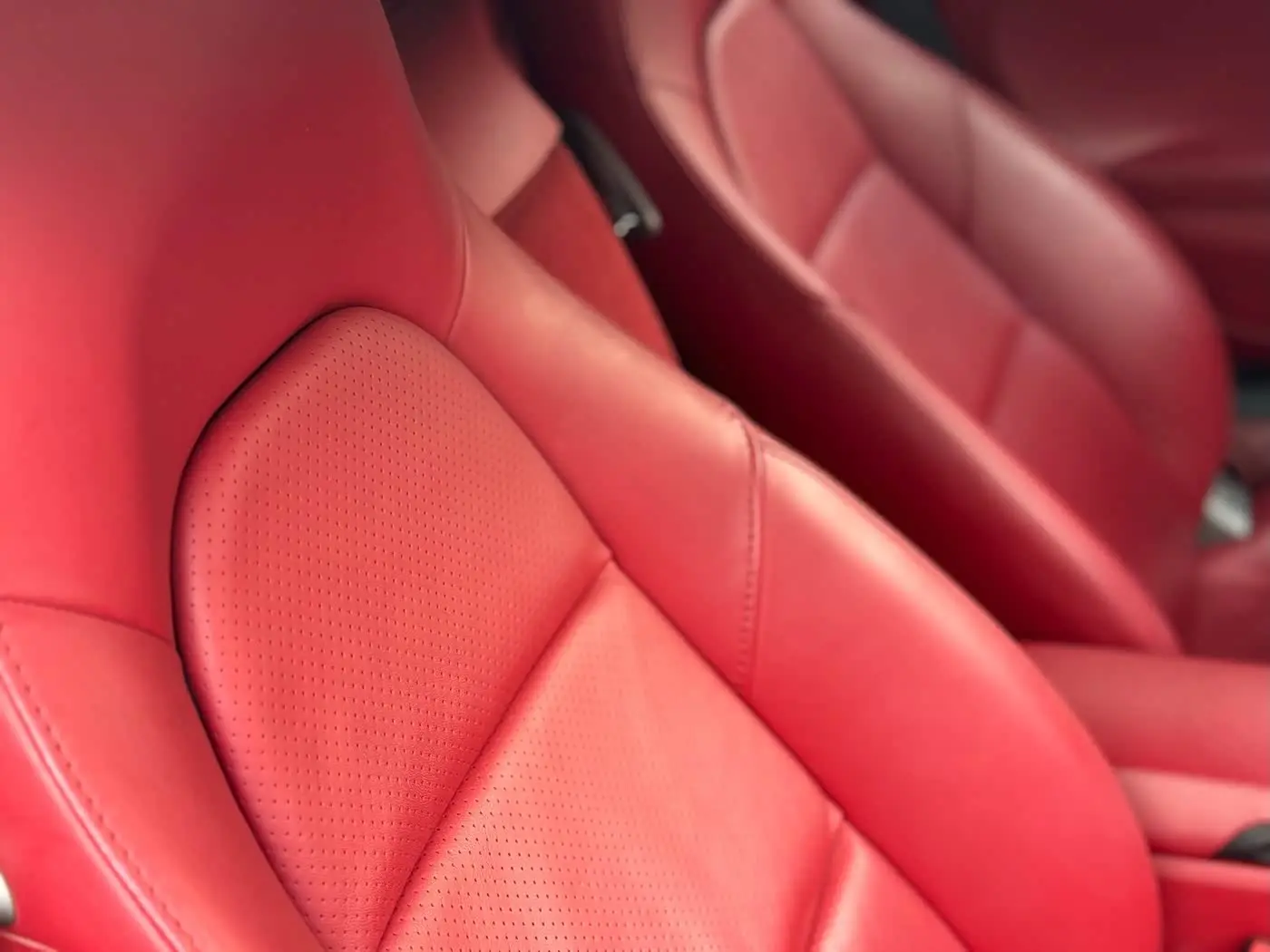 Porsche Cayman 2014 — Photo 15/15
