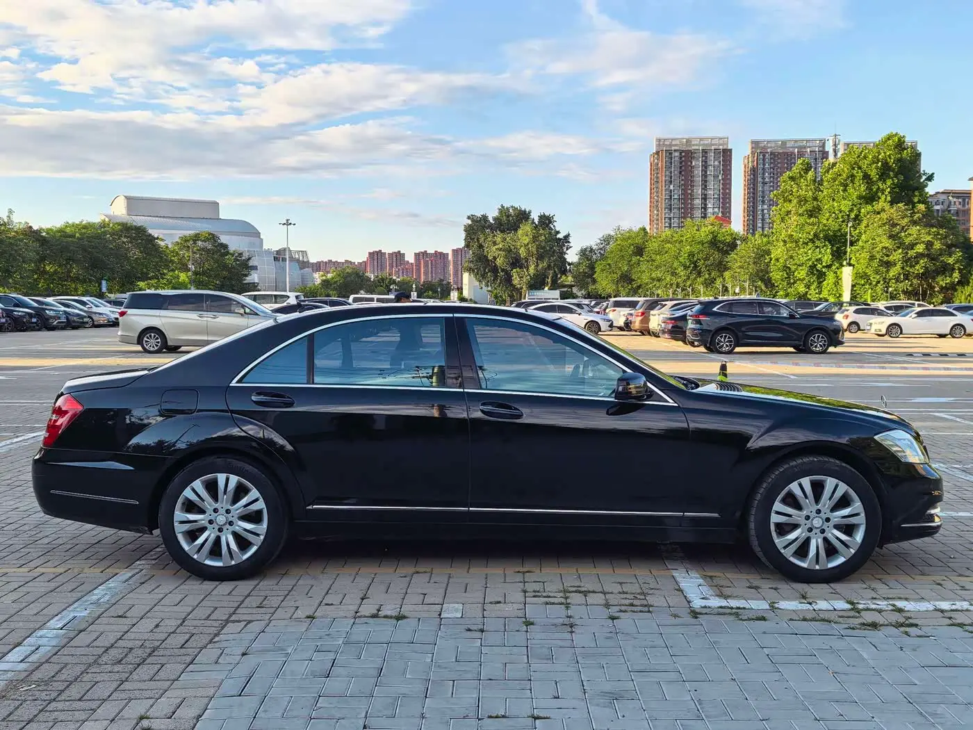 Mercedes-Benz S-Class 2010 — Şəkil 8/14