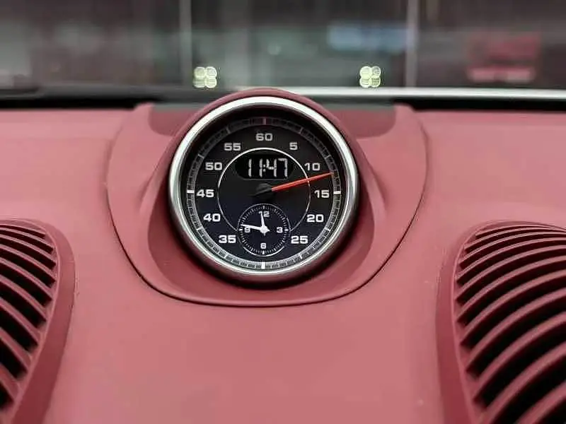 Porsche 718 2023 — Фото 5/13