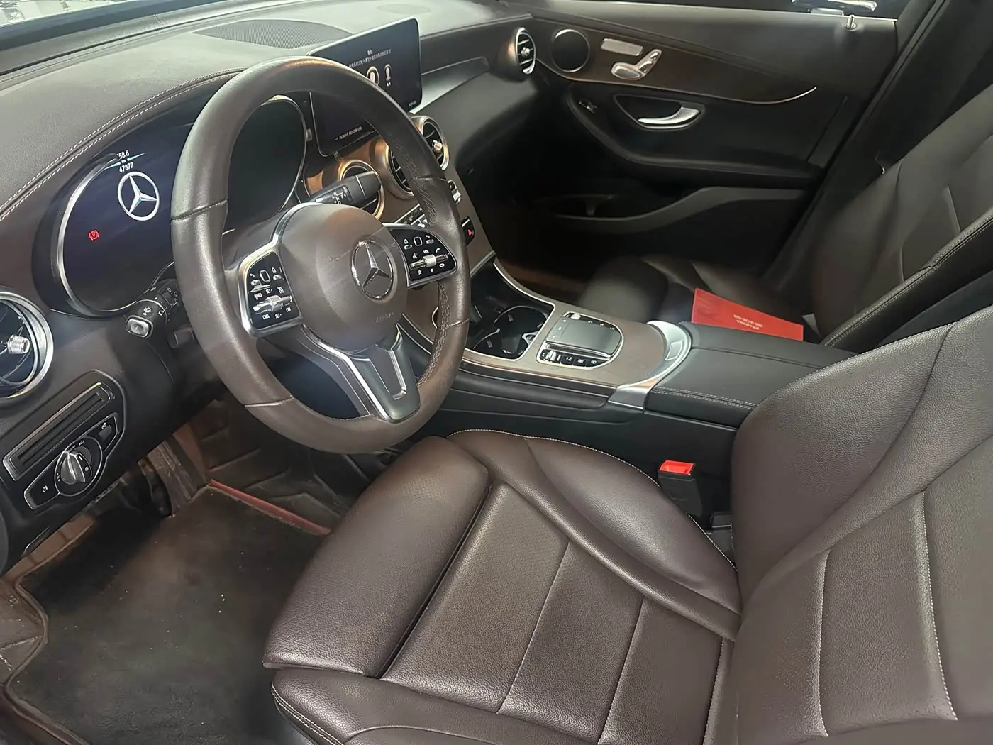 Mercedes-Benz GLC 2022 — Photo 5/16
