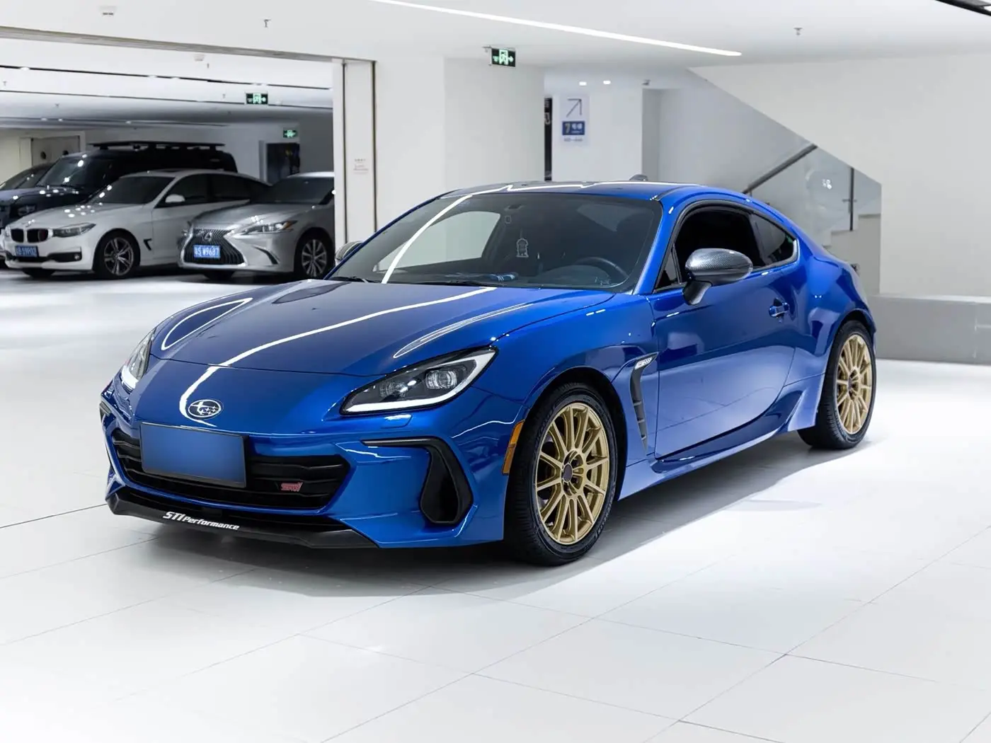 Subaru BRZ 2023 — Photo 1/9