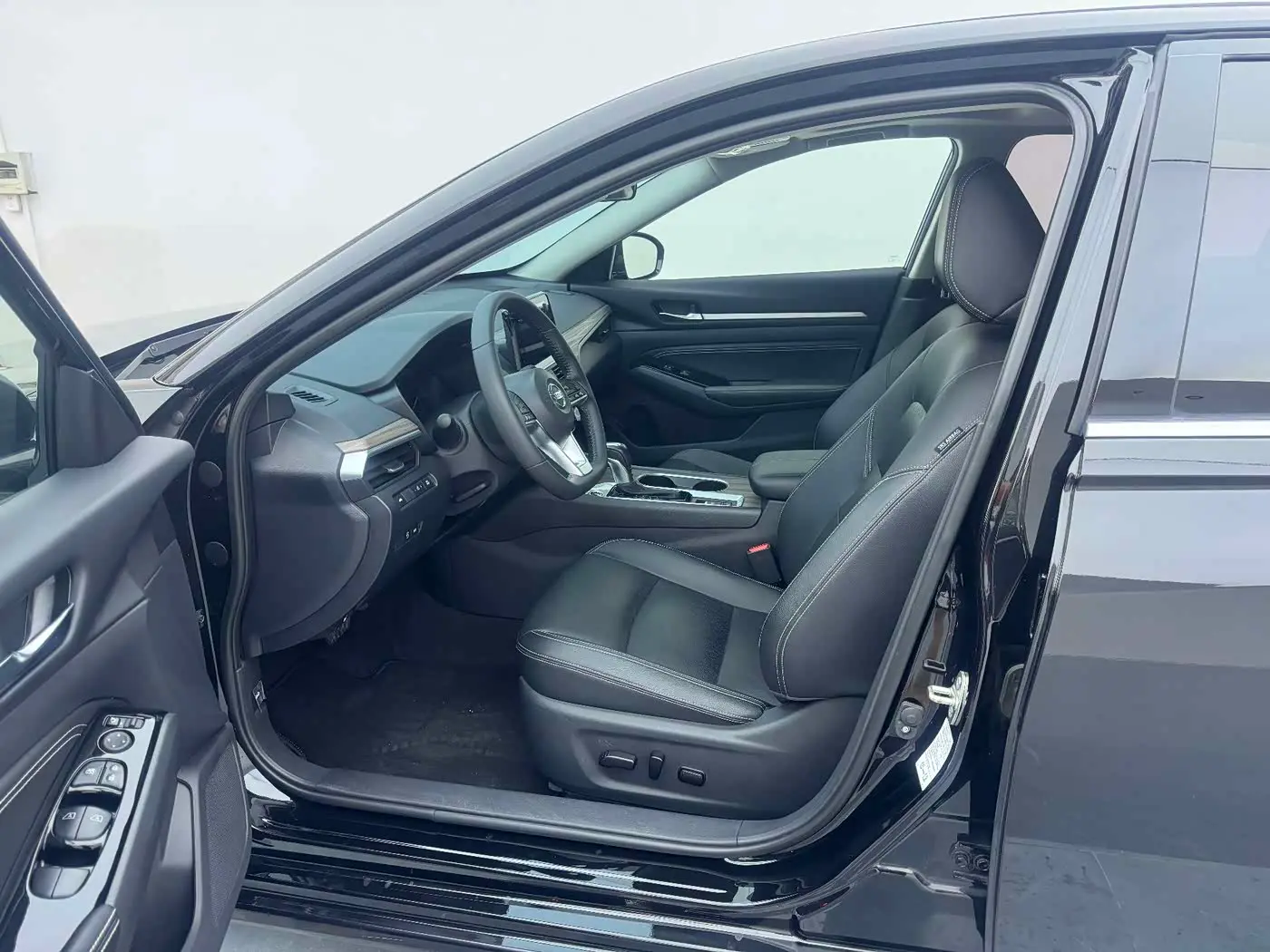 Nissan Teana 2023 — Şəkil 5/20