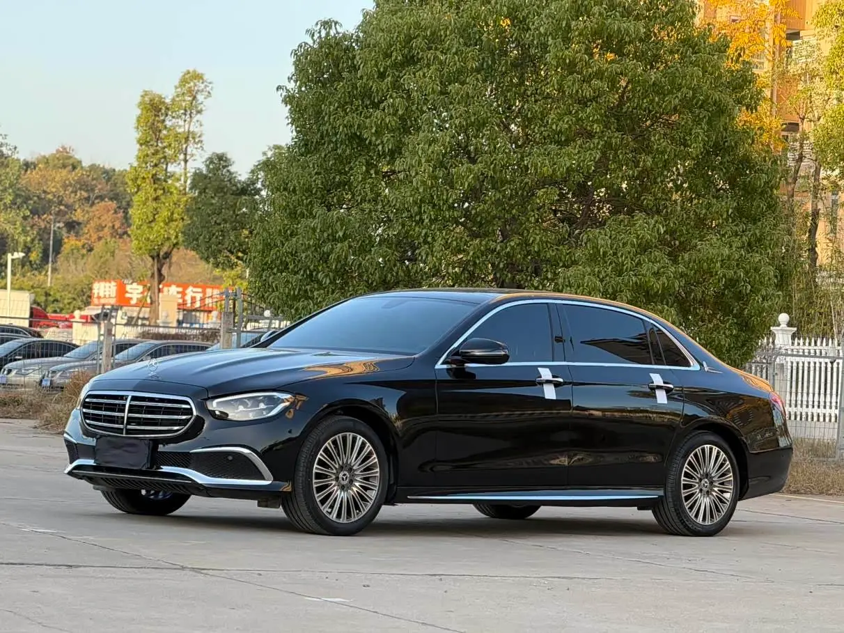 Mercedes-Benz E-Class 2023 — Şəkil 15/15