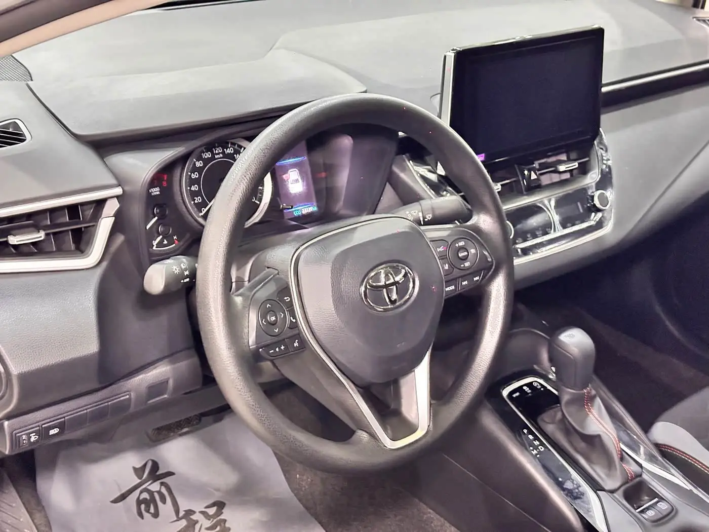Toyota Corolla 2023 — Photo 4/11
