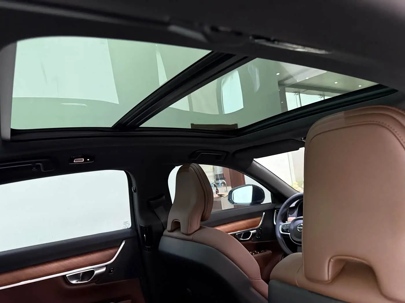 Volvo S90 2024 — Photo 12/20