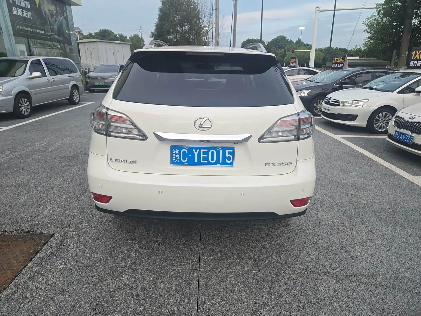 Lexus RX Classic 2011 — Photo 4/9