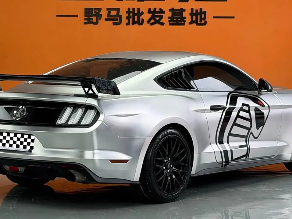 Ford Mustang 2016 — Photo 6/8