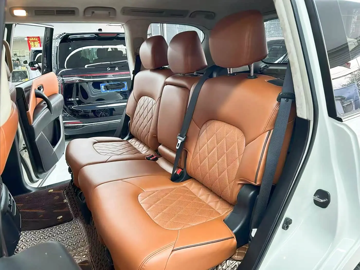 Nissan Patrol 2019 — Photo 13/20