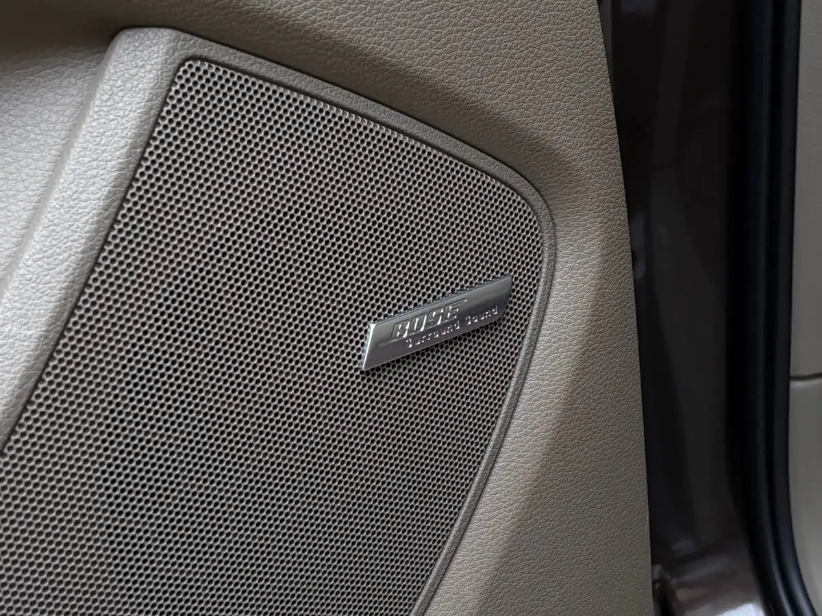 Audi Q7 2014 — Photo 9/12