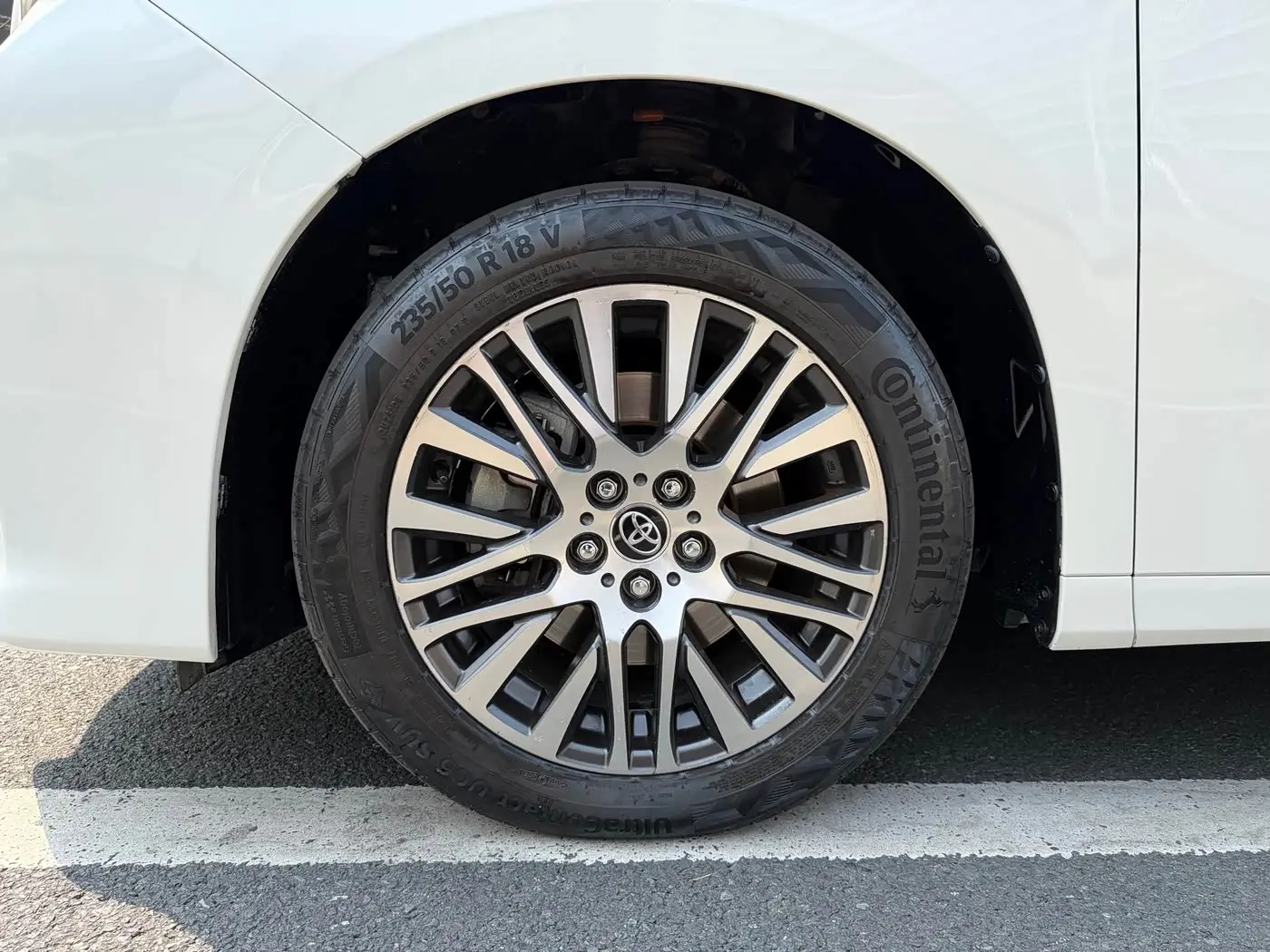 Toyota Alphard 2017 — ფოტო 9/20