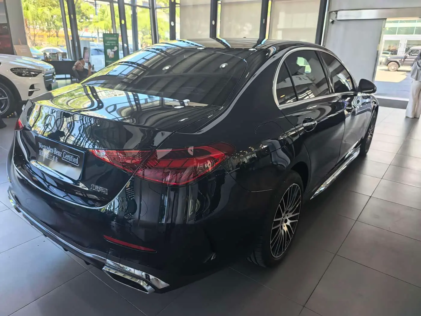 Mercedes-Benz C-Class 2026 — Photo 2/9