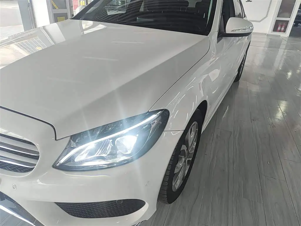 Mercedes-Benz C-Class 2018 — Фото 3/20