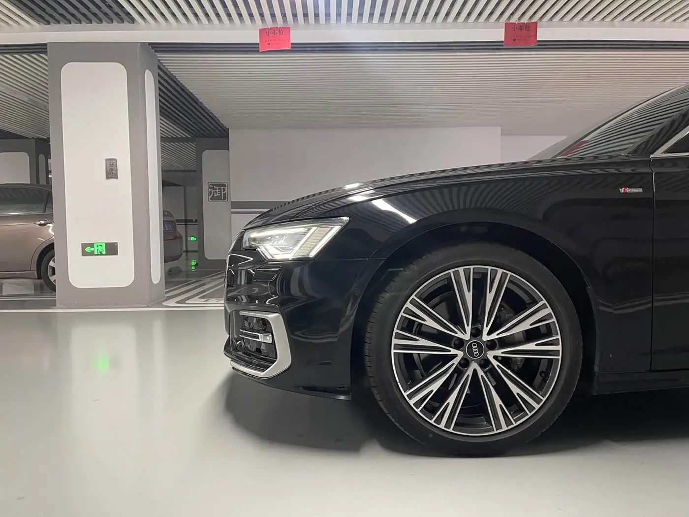 Audi A6L 2024 — Photo 5/20