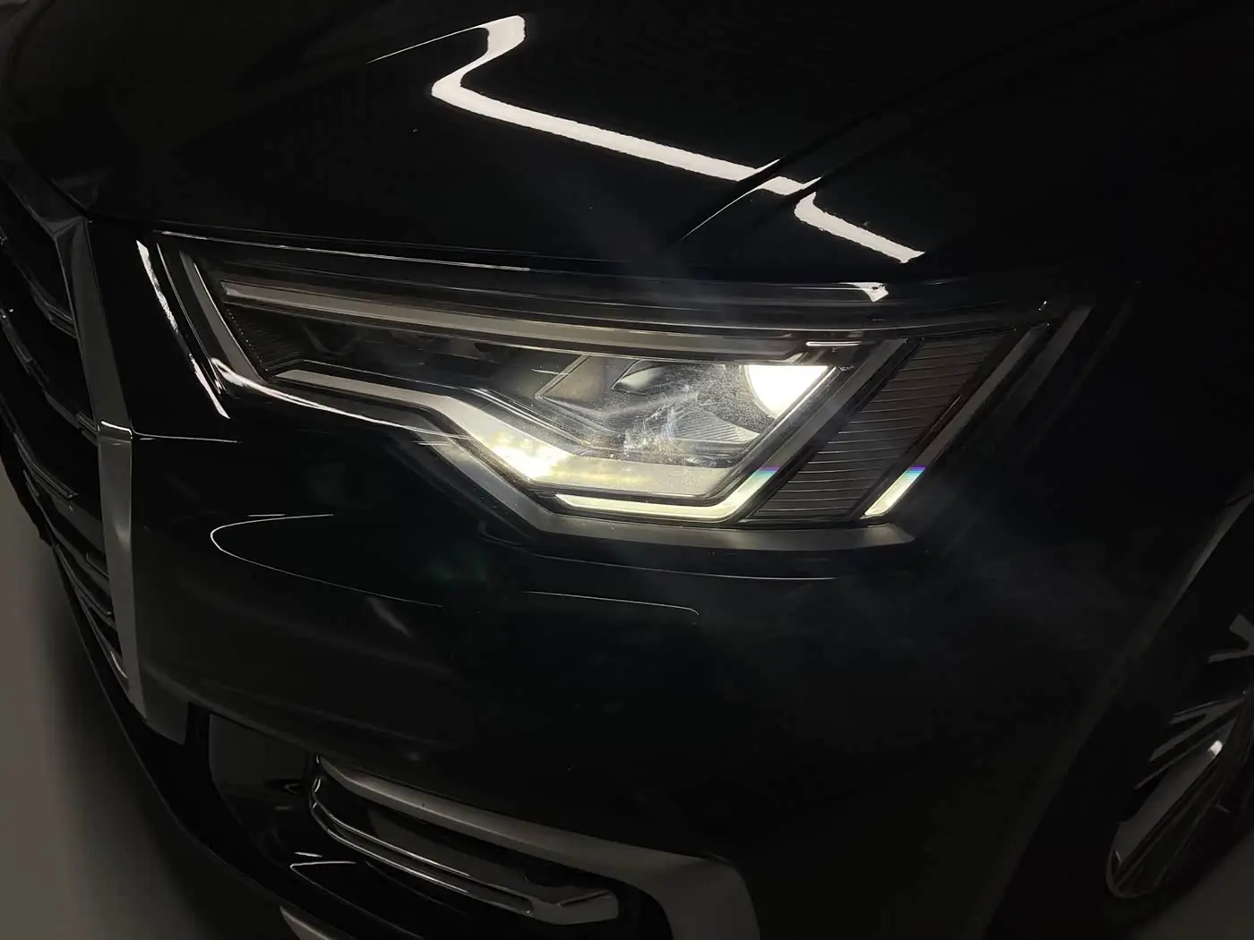 Audi A6L 2024 — Photo 4/20