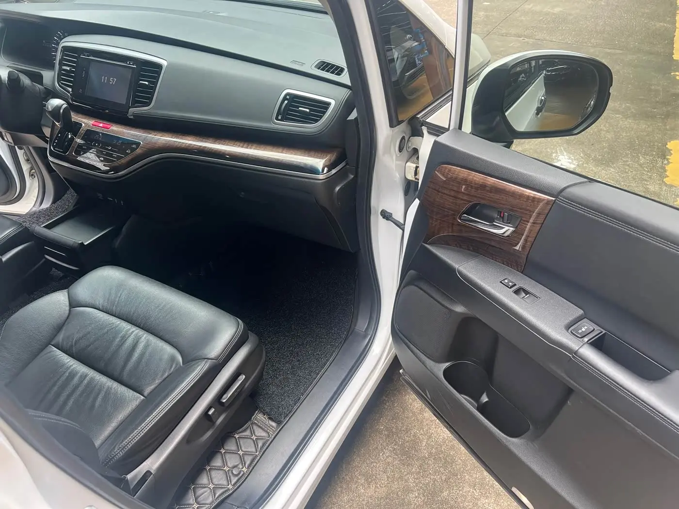 Honda Odyssey 2018 — Şəkil 6/9