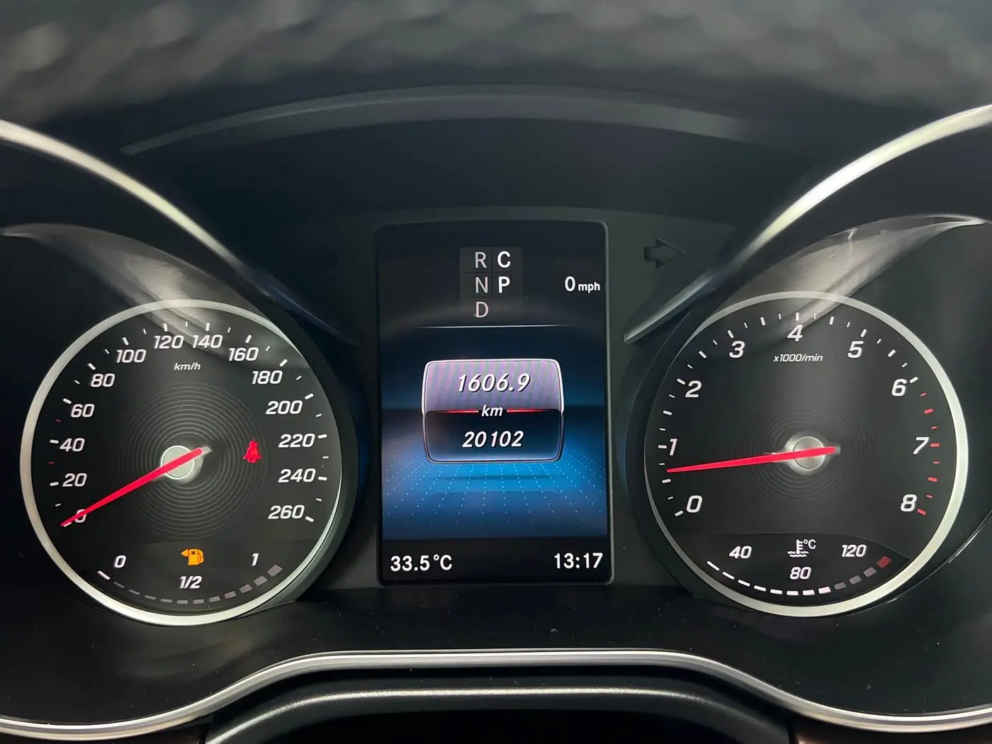 Mercedes-Benz V-Class 2020 — Şəkil 15/20
