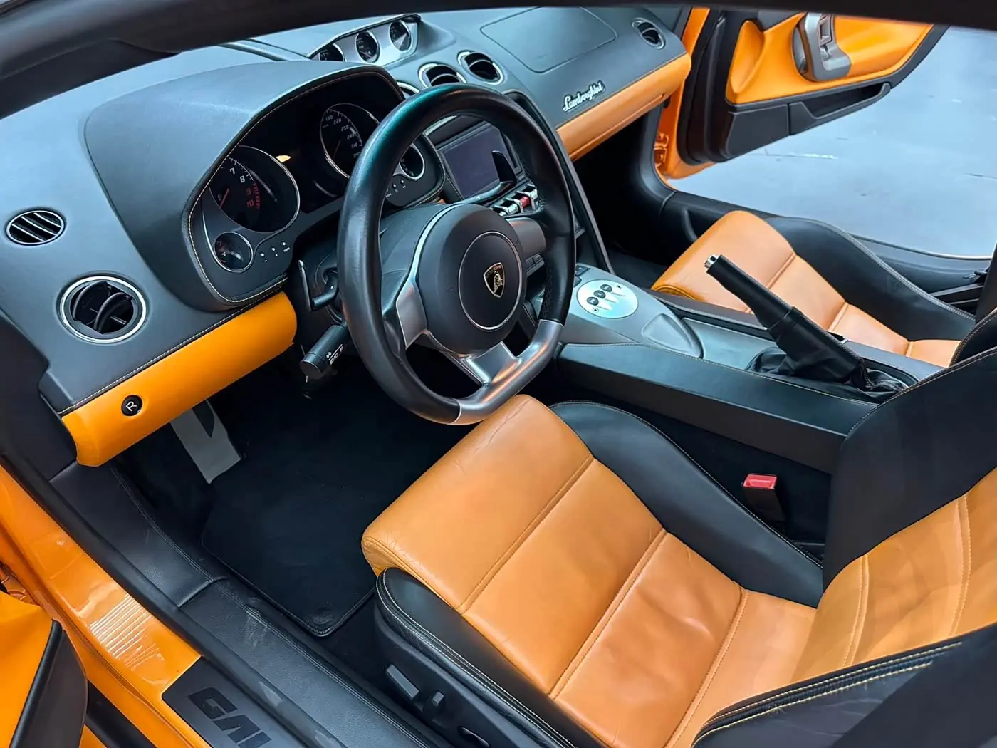 Lamborghini Gallardo 2011 — Şəkil 20/20