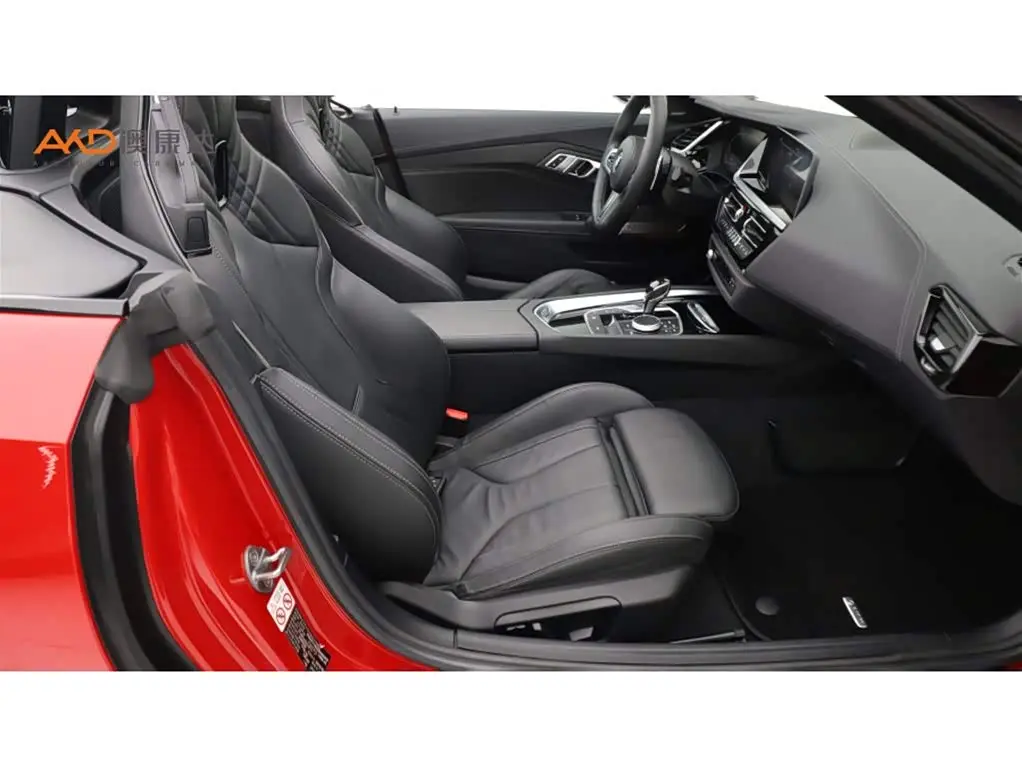 BMW Z4 2020 — Photo 8/10