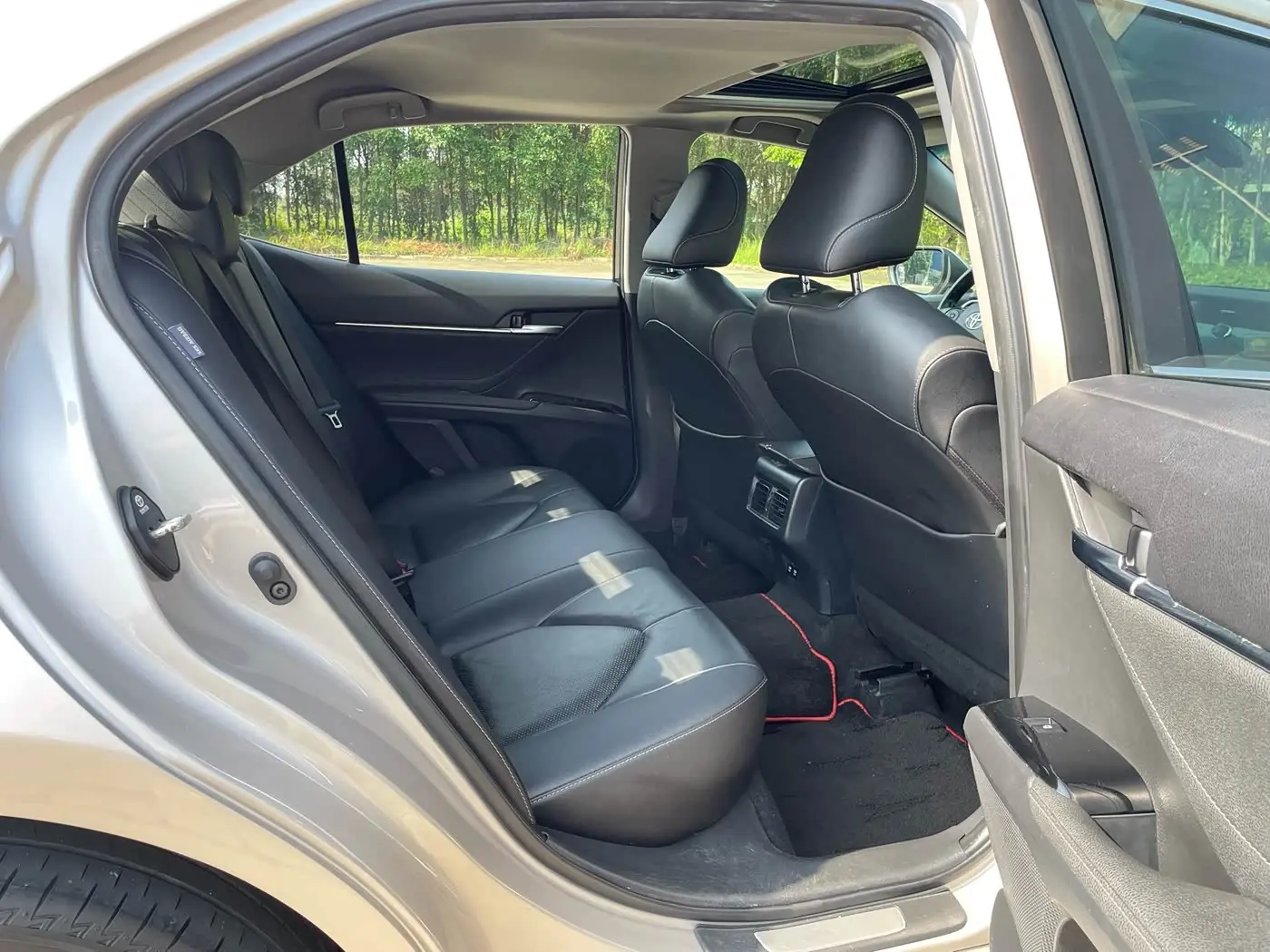 Toyota Camry 2019 — Şəkil 9/15