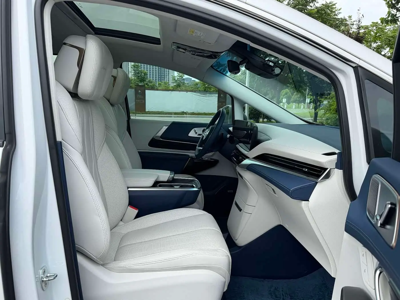 Buick Century 2023 — Photo 16/20