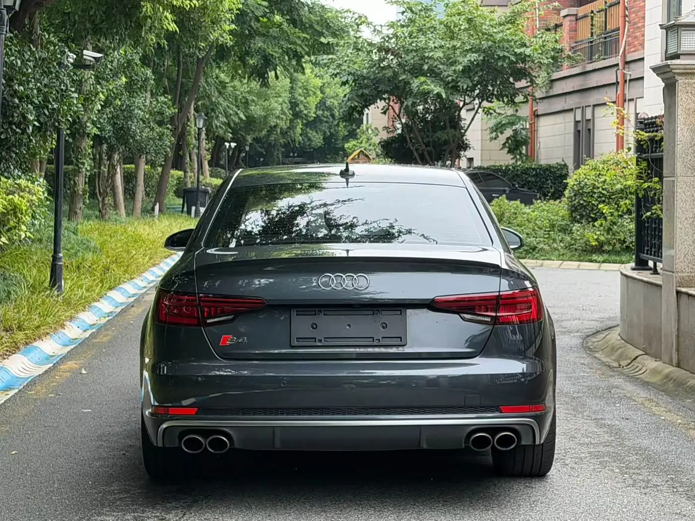 Audi S4 2019 — Photo 3/9