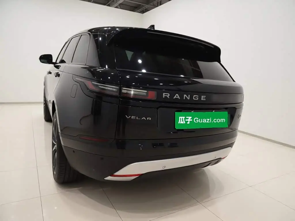 Land Rover Range Rover Velar 2024 — Şəkil 3/20