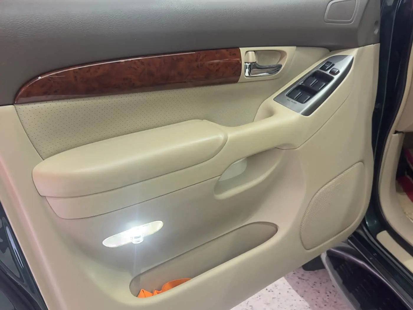 Toyota Prado 2008 — Photo 17/19
