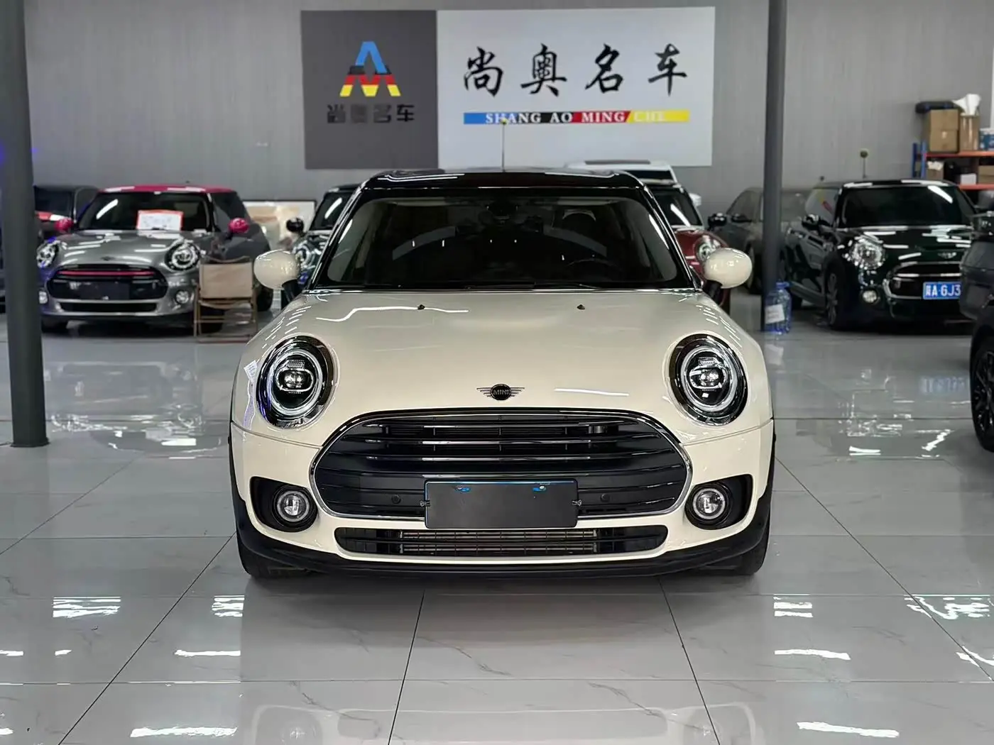 MINI CLUBMAN 2021 — Şəkil 1/15