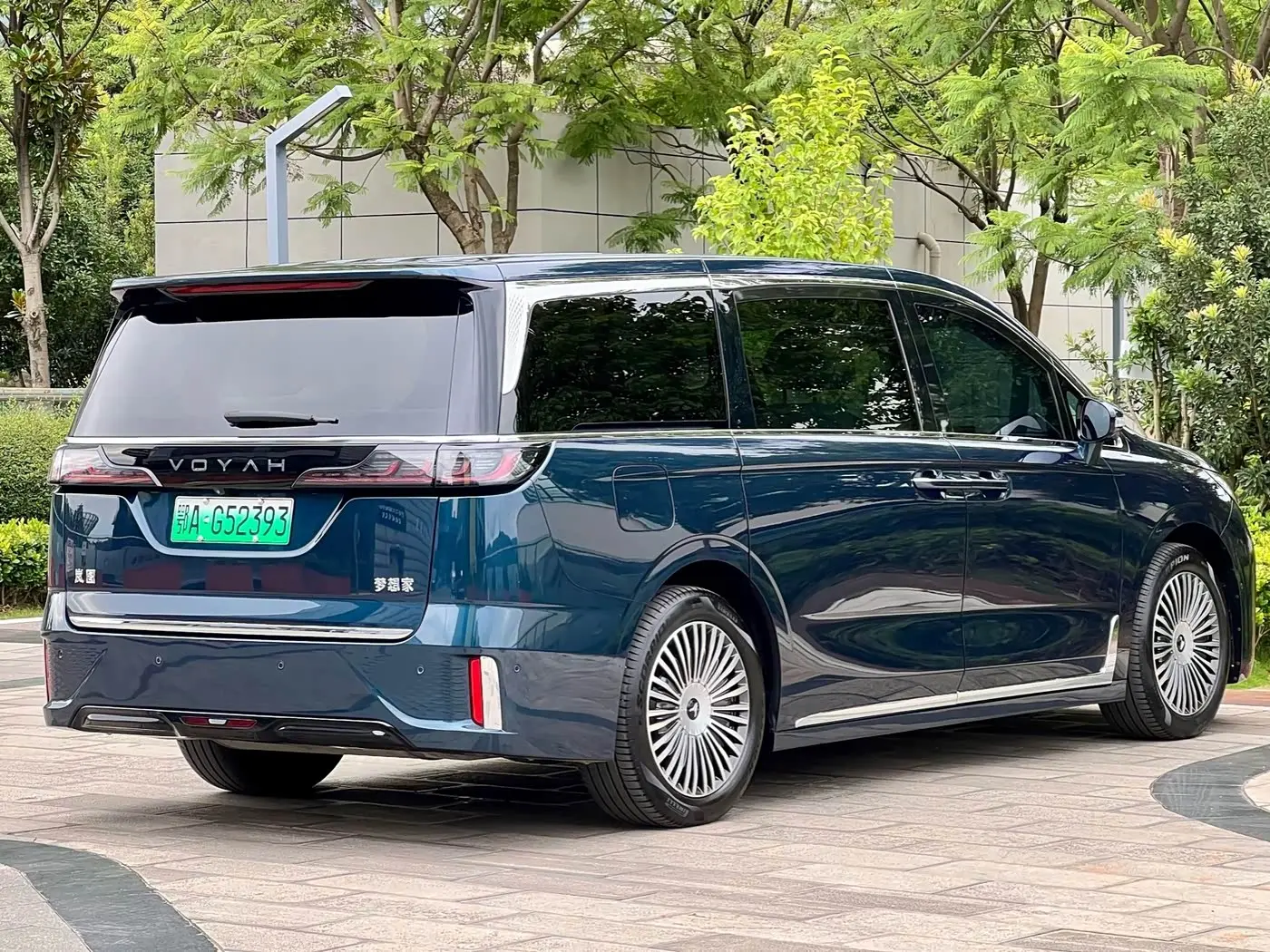 Voyah Auto Voyah Dreamer 2025 — Photo 7/17
