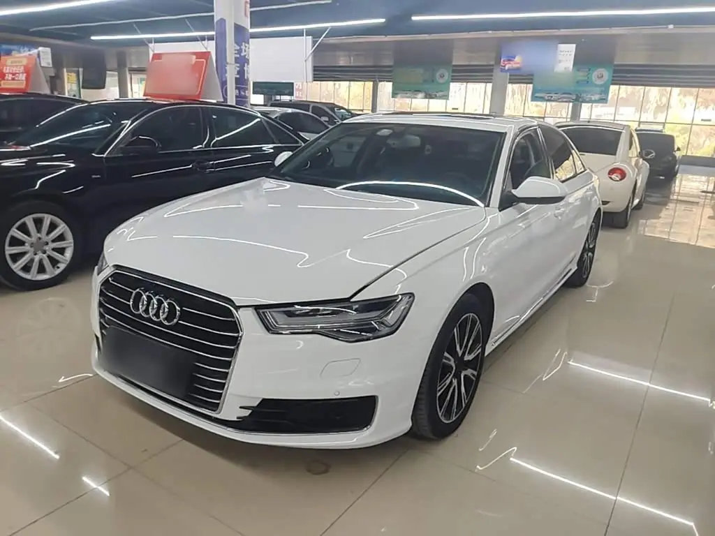 Audi A6L 2018 — Фото 1/20