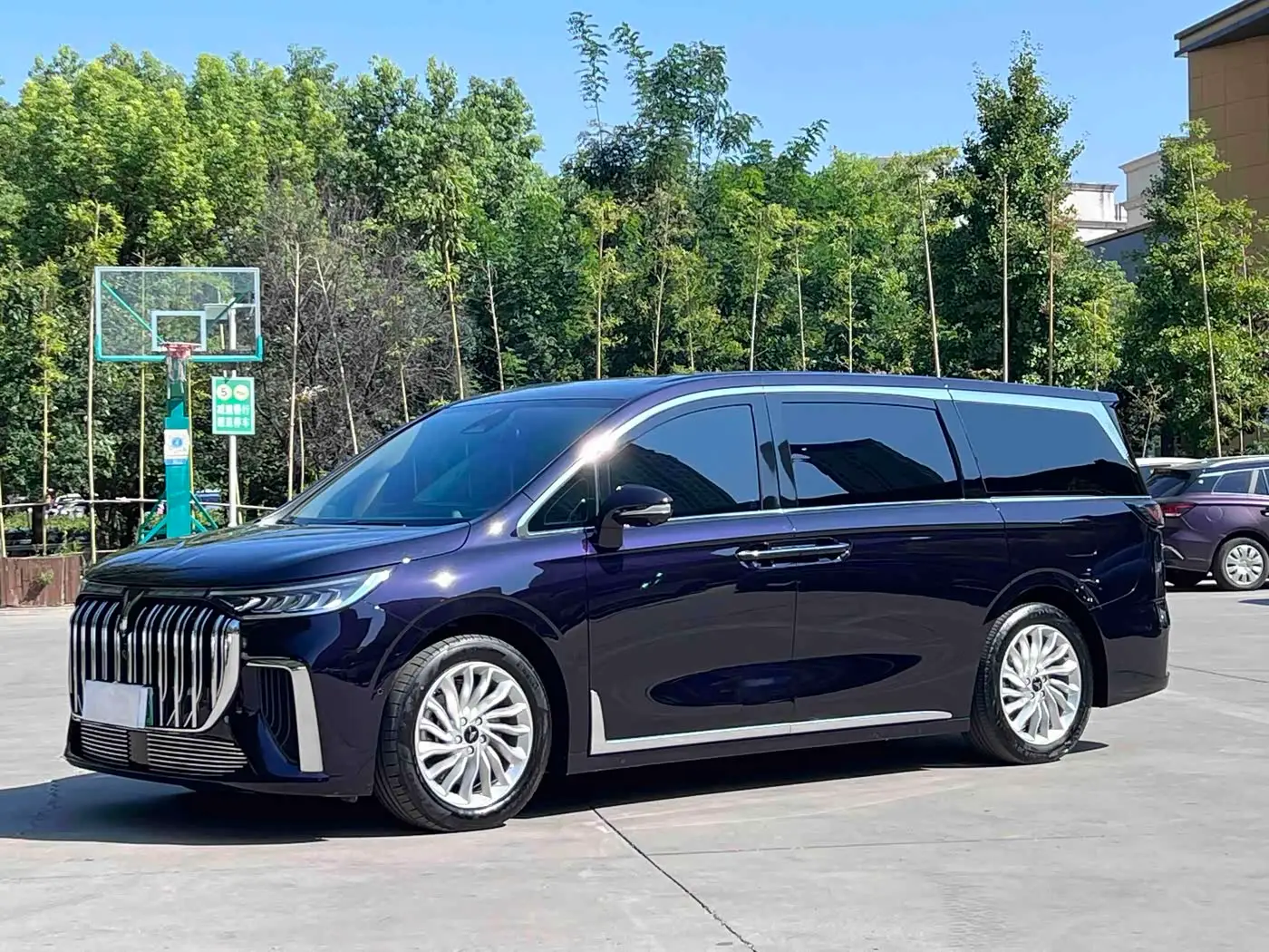 Voyah Auto Voyah Dreamer, 2024