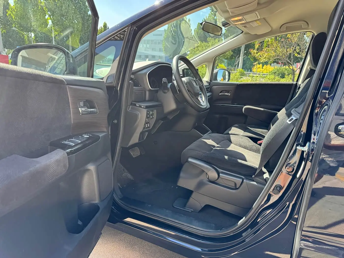 Honda Odyssey 2024 — Photo 8/14