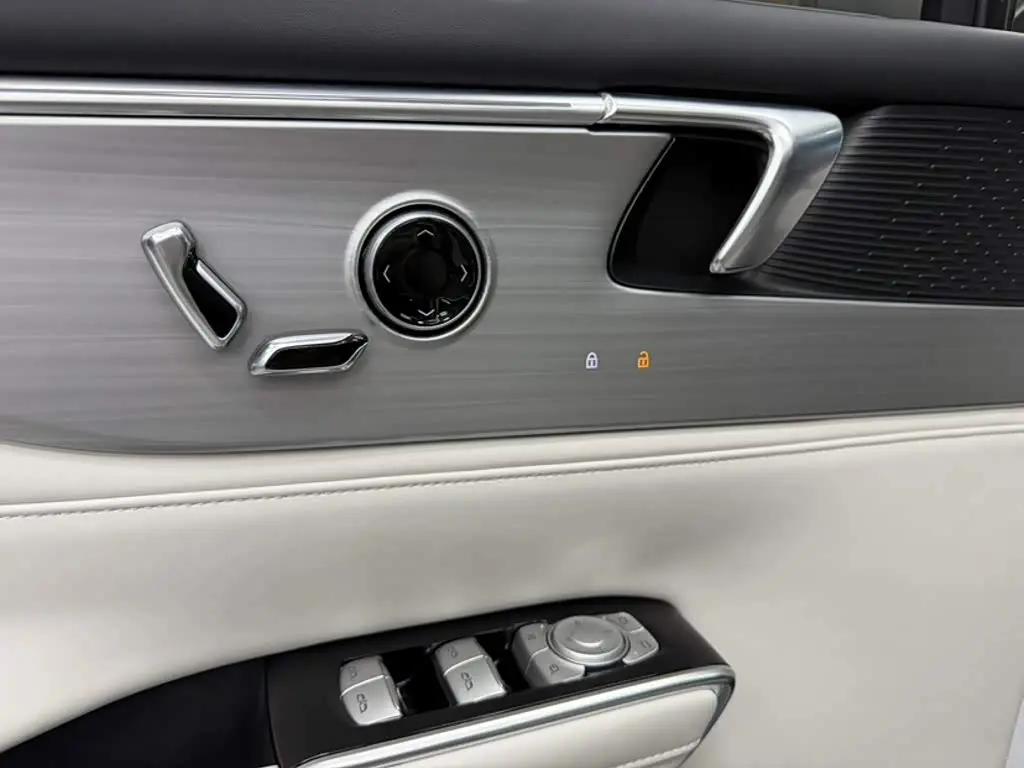 Buick GL8 New Energy 2024 — Şəkil 14/16
