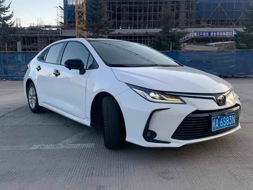 Toyota Corolla 2022 — Фото 3/17