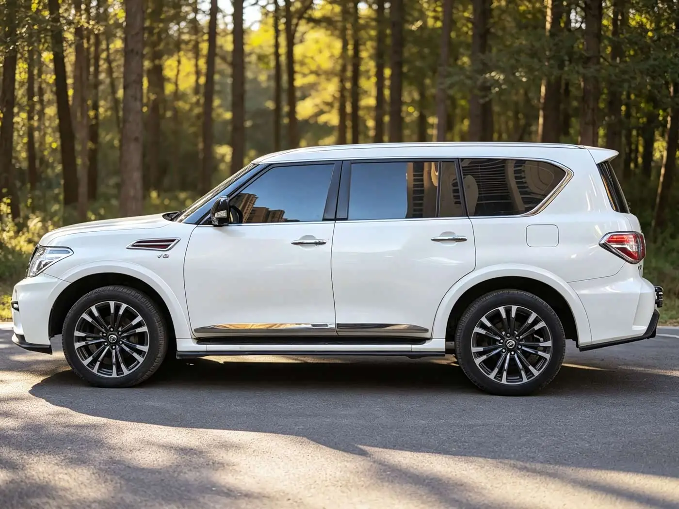 Nissan Patrol 2018 — Photo 3/20