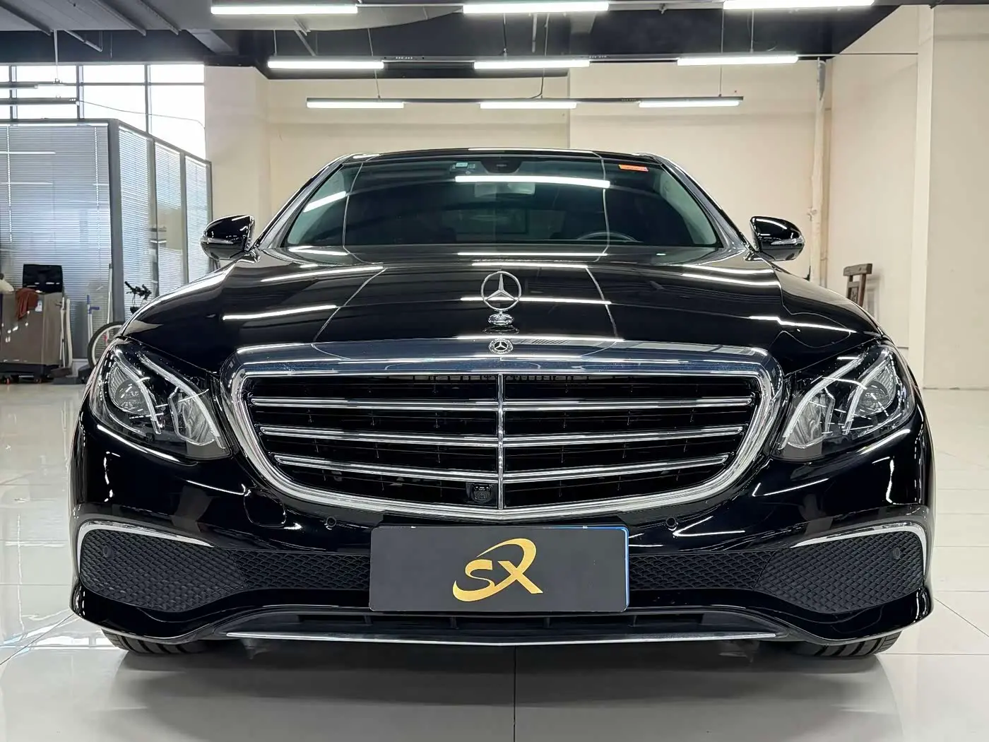 Mercedes-Benz E-Class 2020 — Фото 2/18