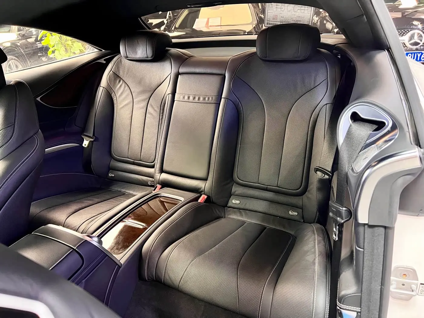 Mercedes-Benz S-Class 2016 — Photo 15/20