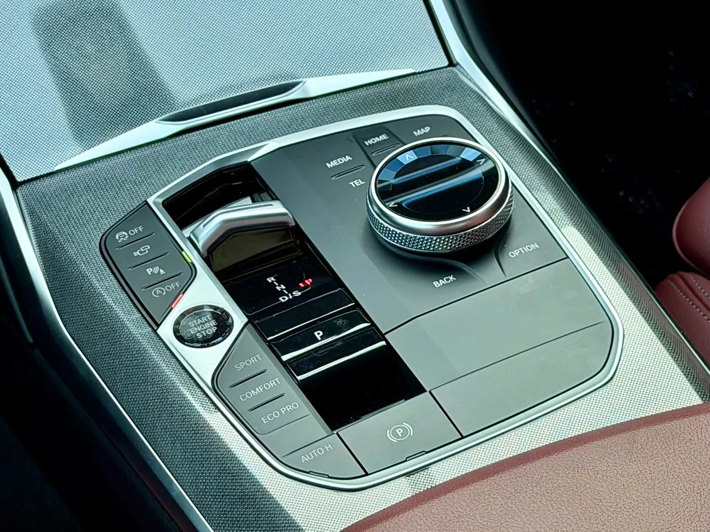 BMW 4 Series 2024 — Photo 12/15