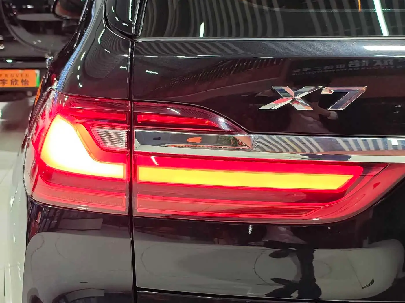 BMW X7 2022 — Фото 17/20
