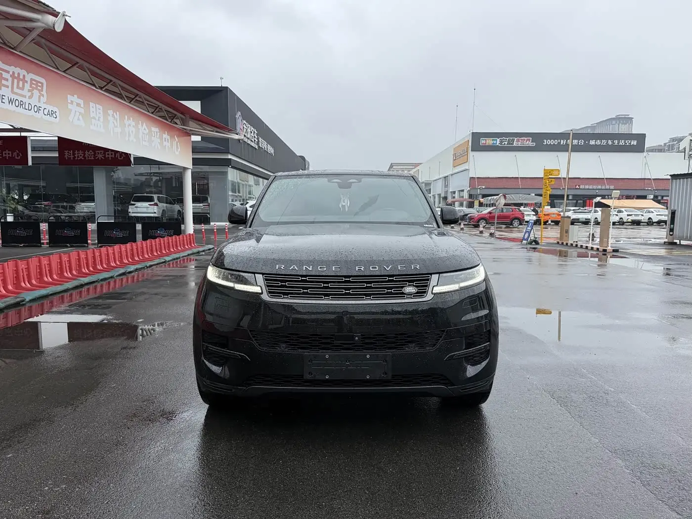 Land Rover Range Rover Sport 2025 — Фото 2/15