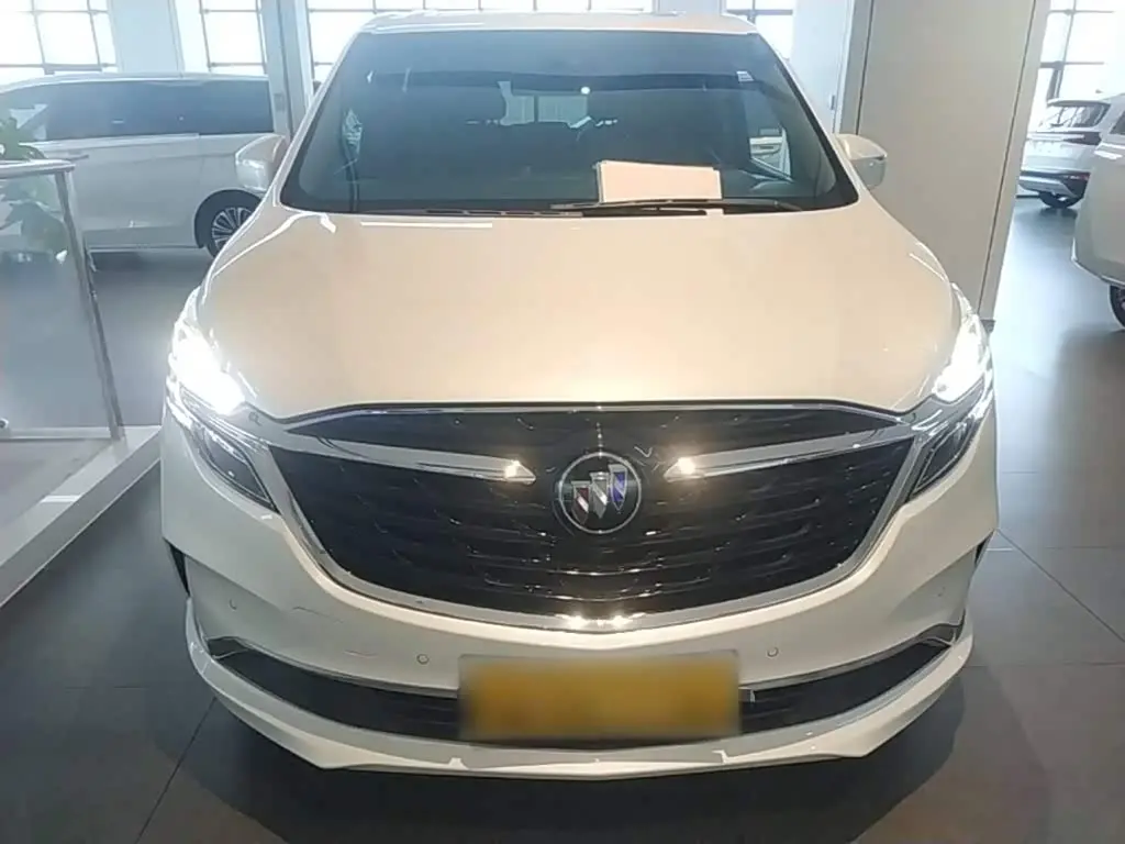 Buick GL8 2020 — Photo 3/20