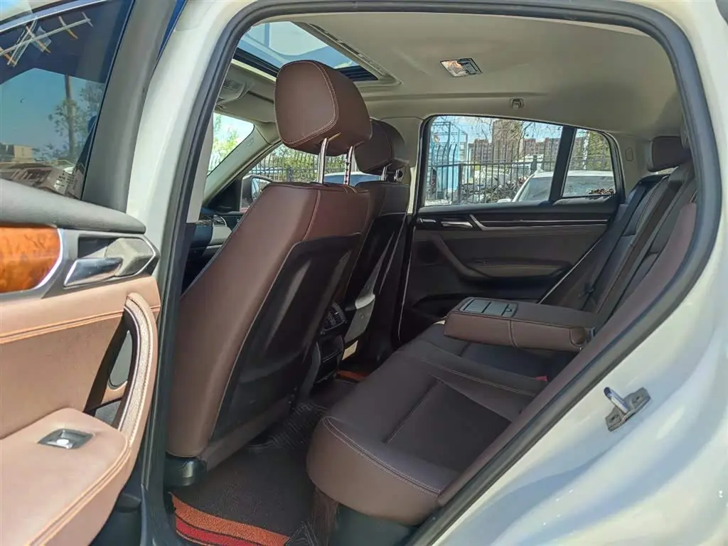 BMW X4 2015 — Фото 10/19