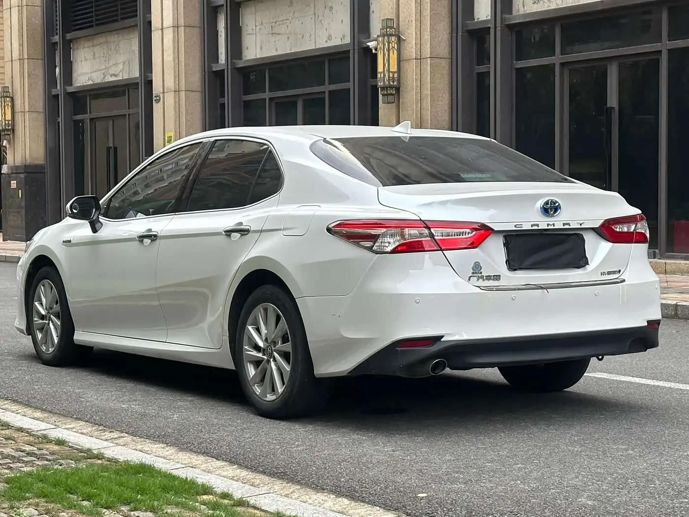 Toyota Camry 2021 — Şəkil 6/17