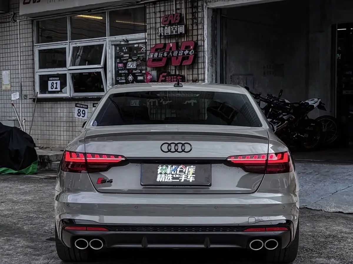 Audi S4 2023 — Photo 4/9