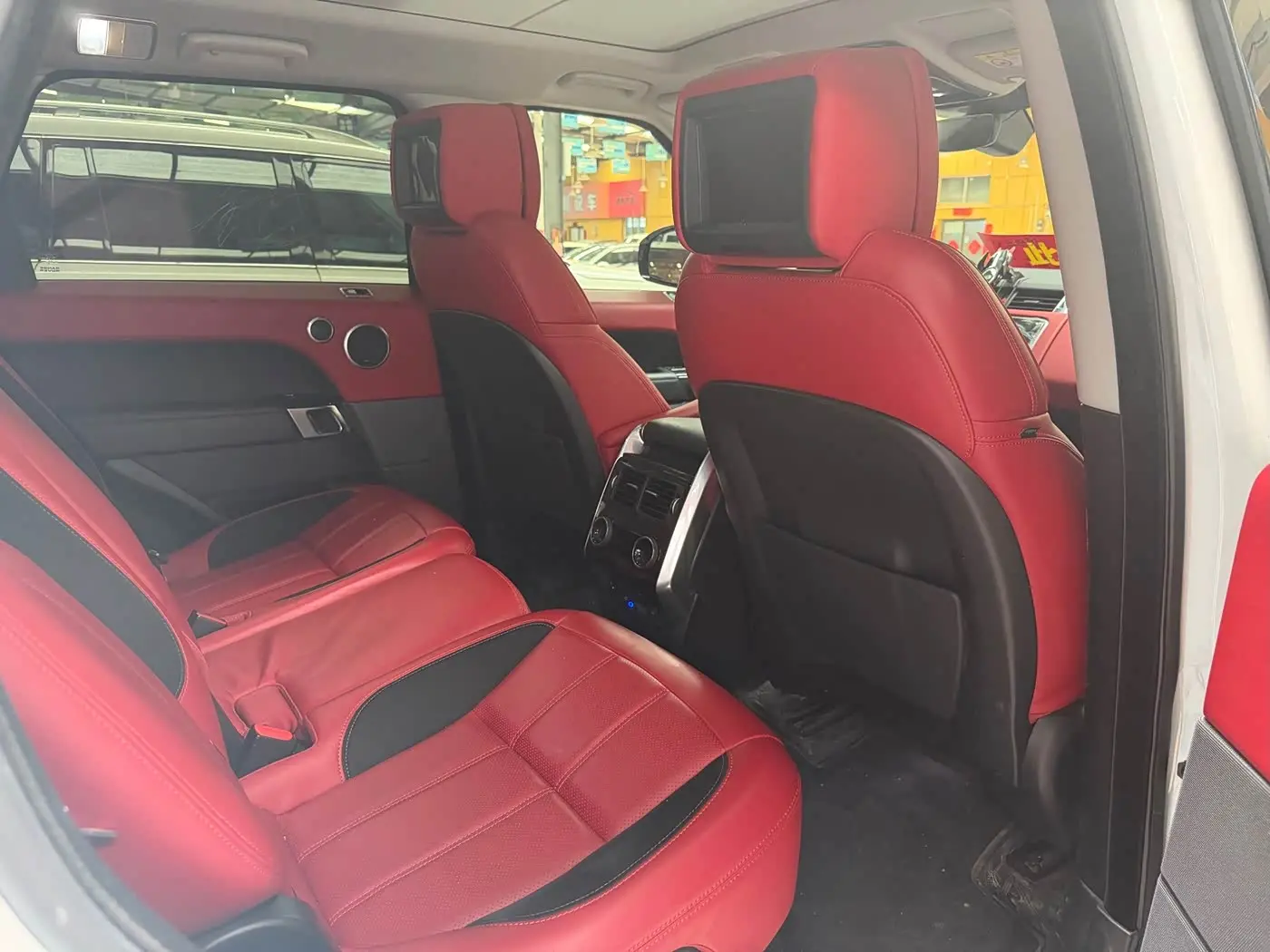 Land Rover Range Rover Sport 2022 — ფოტო 3/5